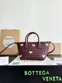 Picture of Bottega Veneta Handbags _SKUfw199736766fw